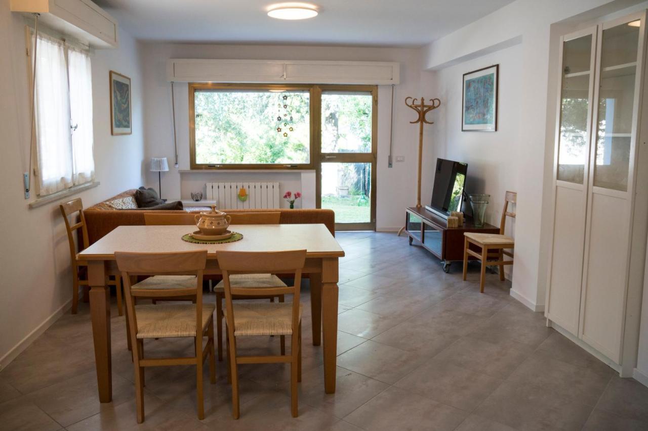 N228 - Numana, Quadrilocale Ristrutturato Con Giardino Appartamento